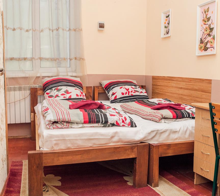 Apple Hostel Lviv Room photo